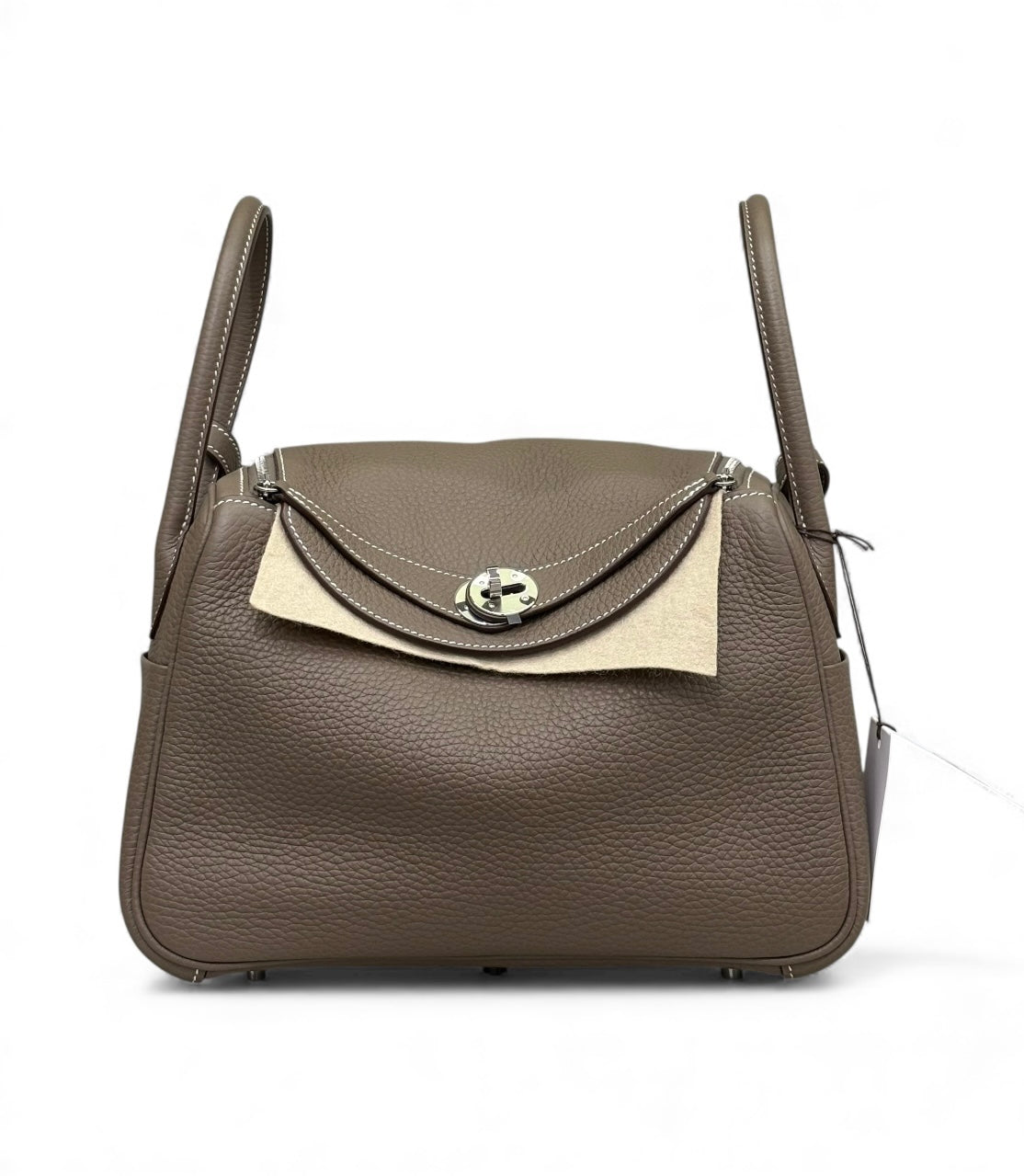 HERMÈS Lindy 26 Etoupe PHW NEW