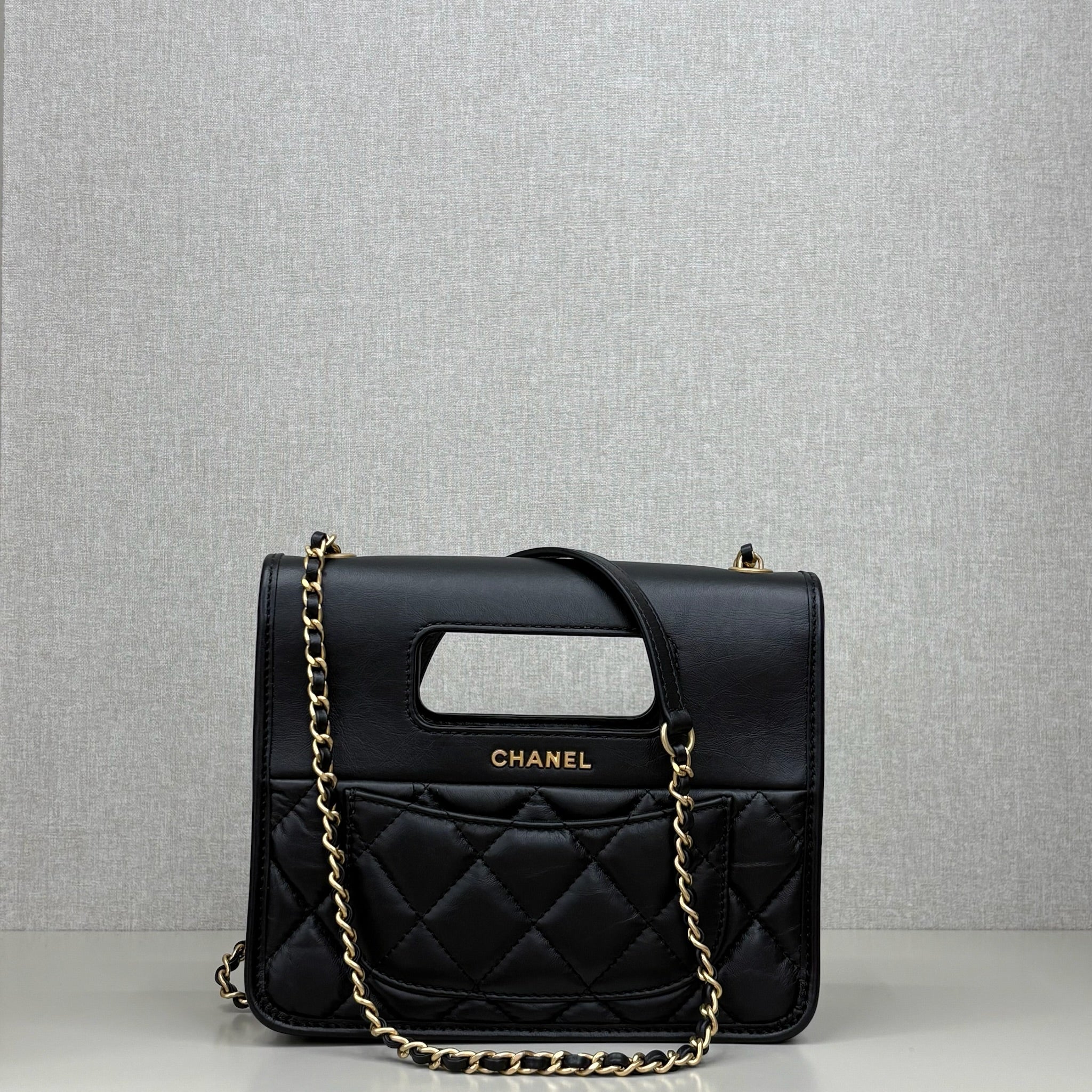 Chanel Mini Graphic Catch Flap Black Aged Calfskin Pre-Owned