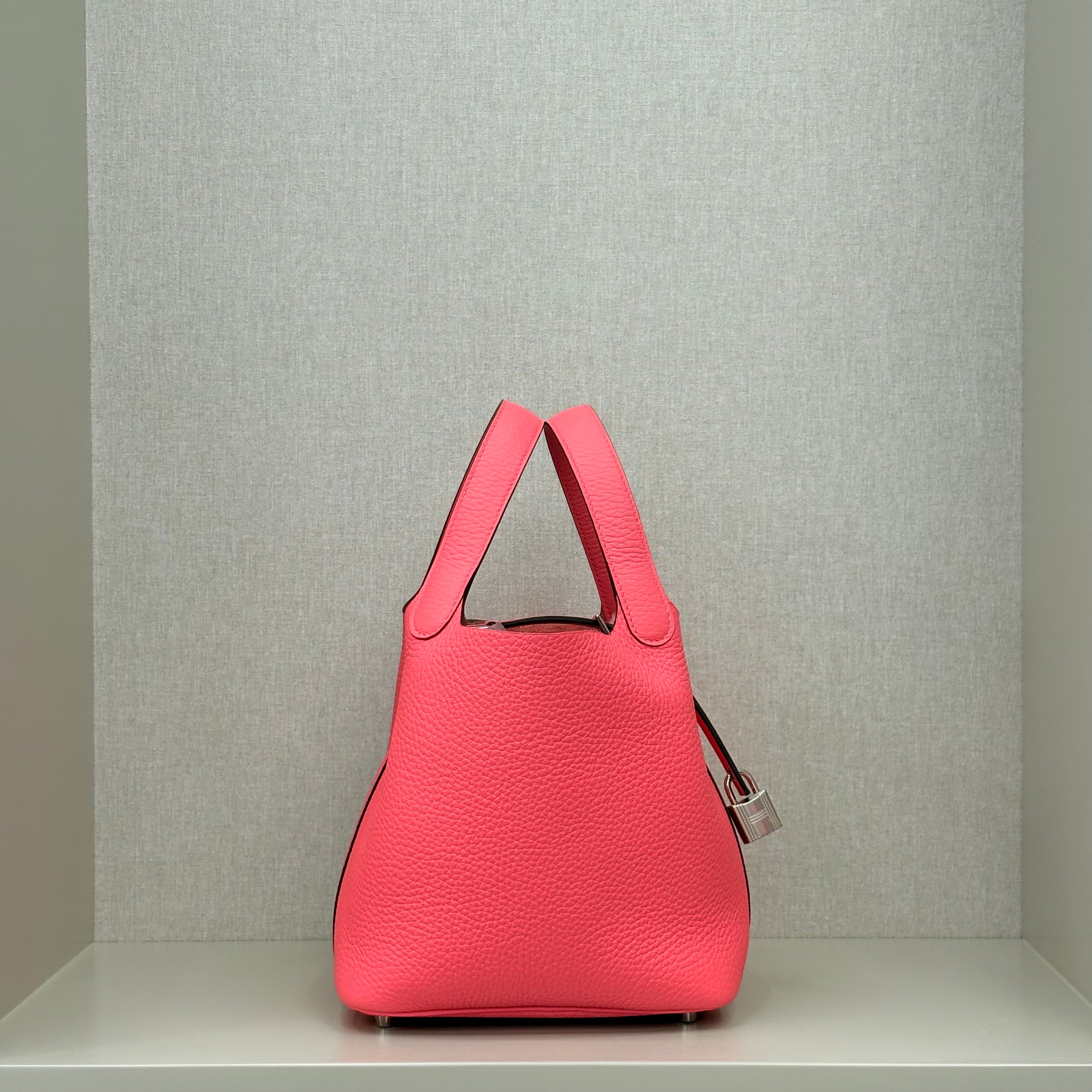 Hermès Picotin 18 | Rose Azalee Clemence Leather | New