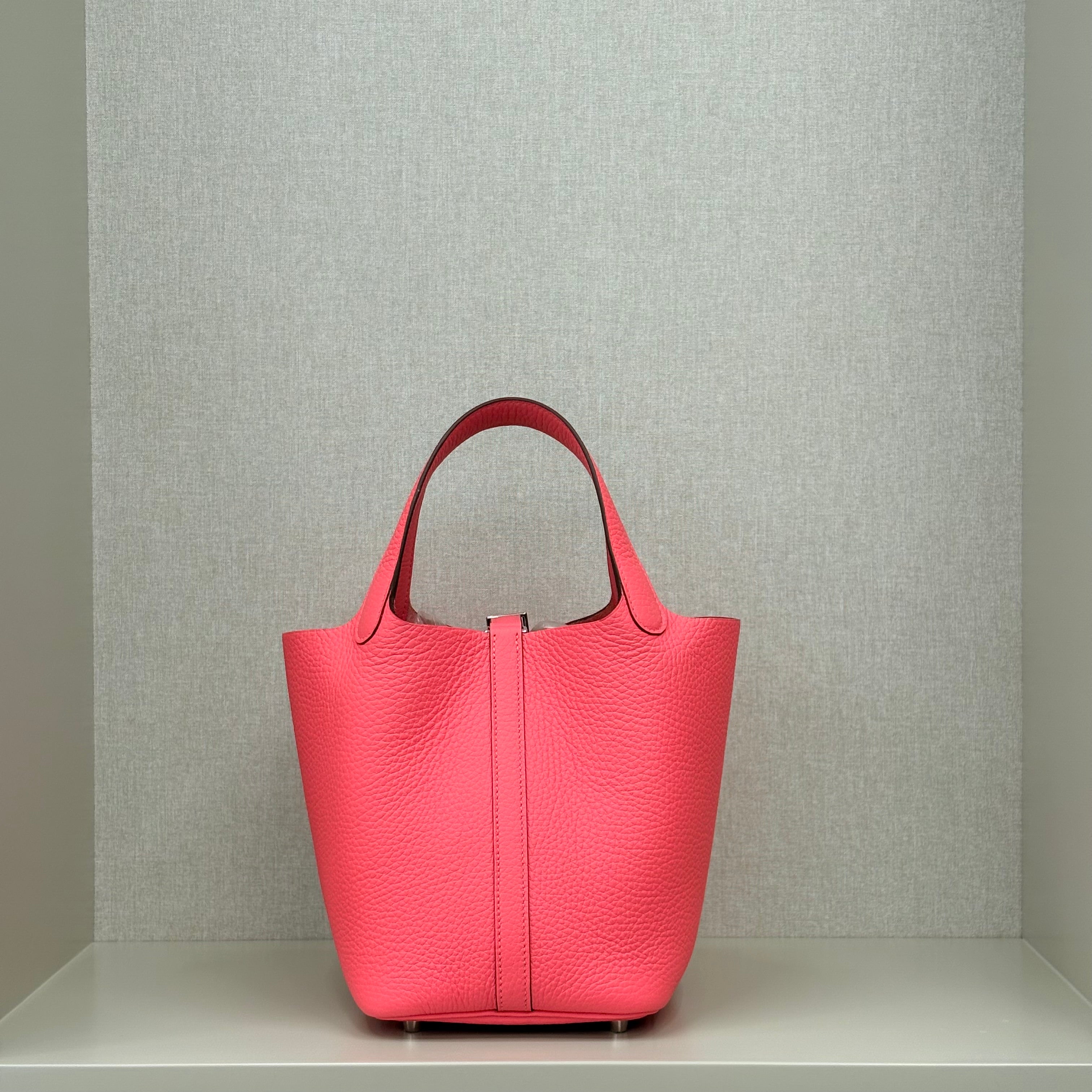 Hermès Picotin 18 | Rose Azalee Clemence Leather | New