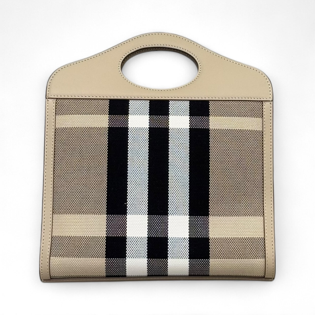 Burberry Pocket Bag Pre-Owned