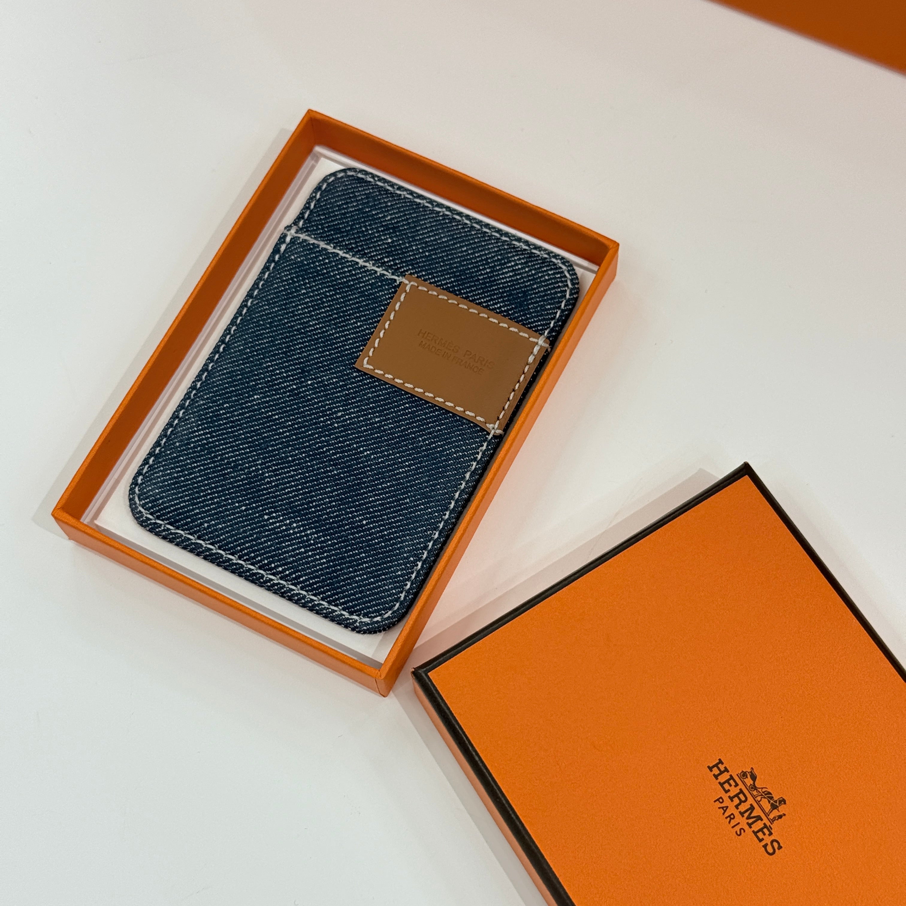 HERMÈS MagSafe Card Holder Denim New