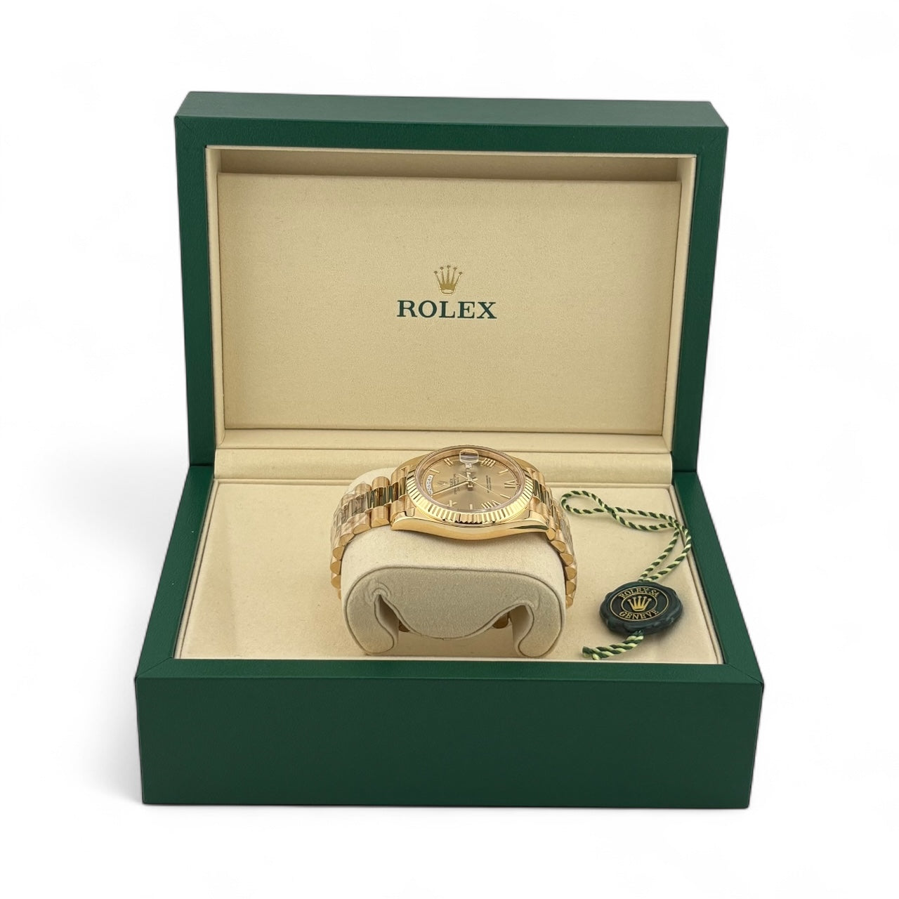 Rolex Day-Date Champagne 228238 Pre-Owned Mint Full Set NWT