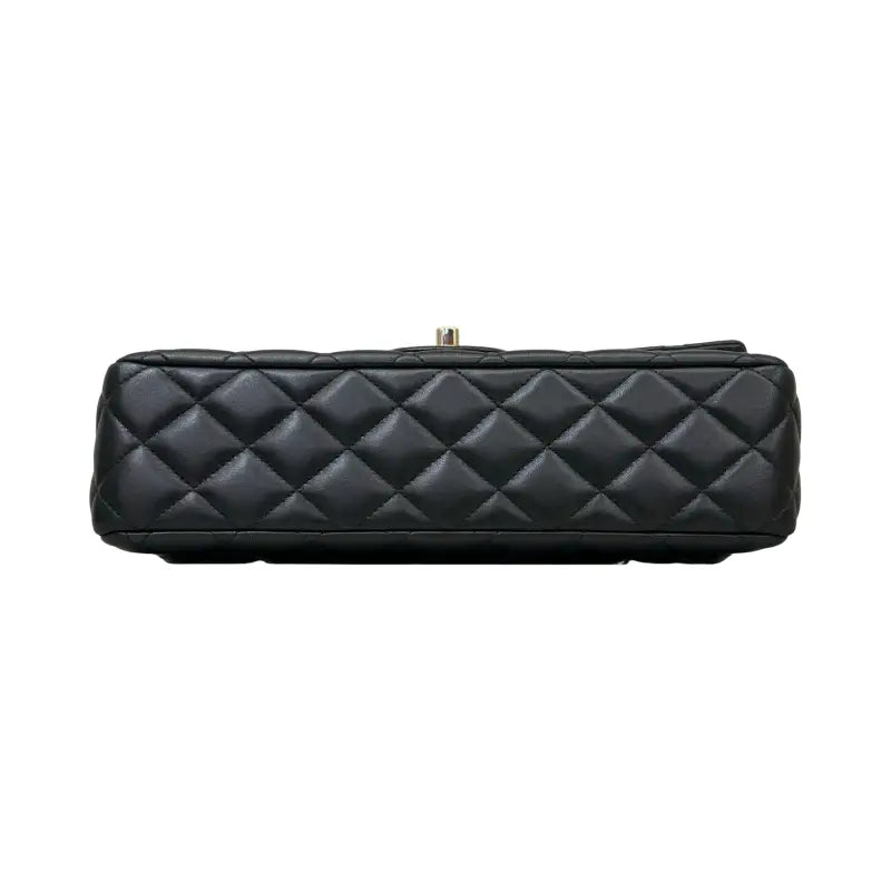 Chanel Classic Flap – Valentine’s Limited Edition Lambskin Gold Hardware Pre-Owned Excellent