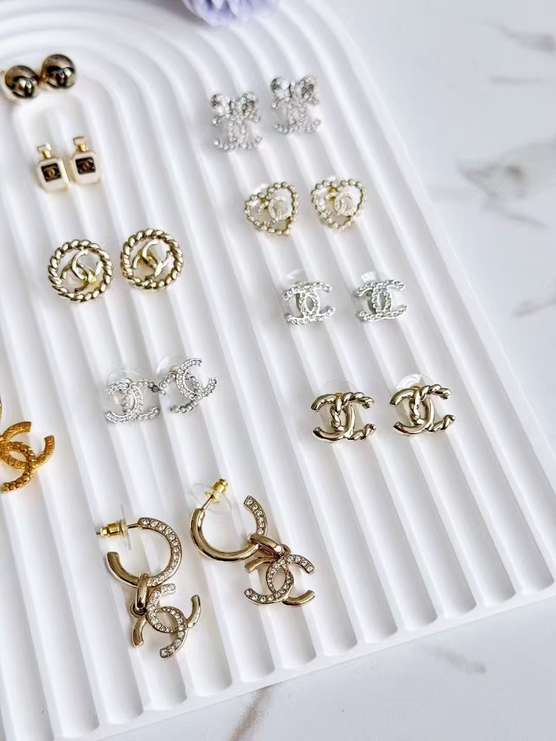 Luxury Jewelry & Designer Fashion Accessories