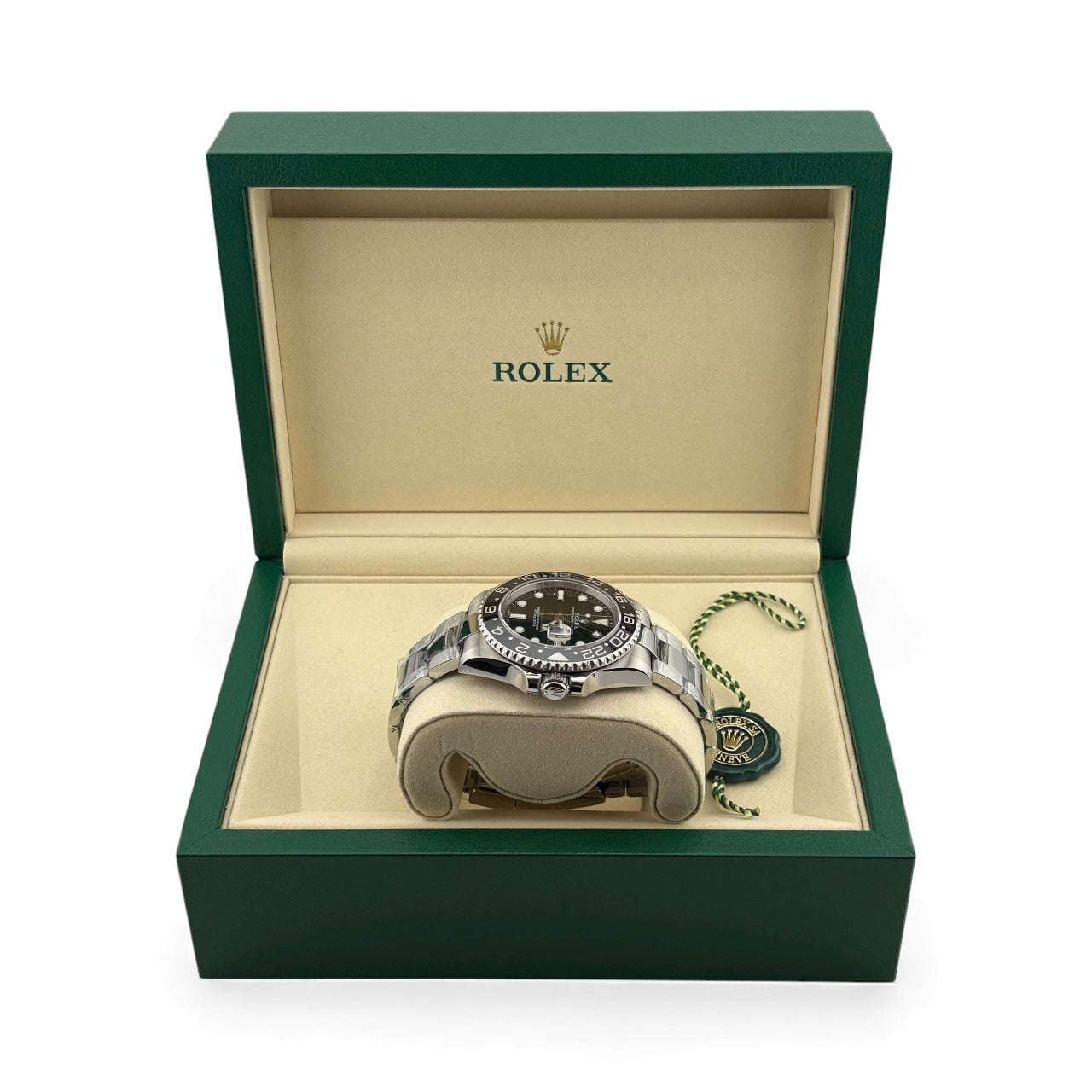 Rolex GMT-Master II 116710LN Pre-Owned Mint