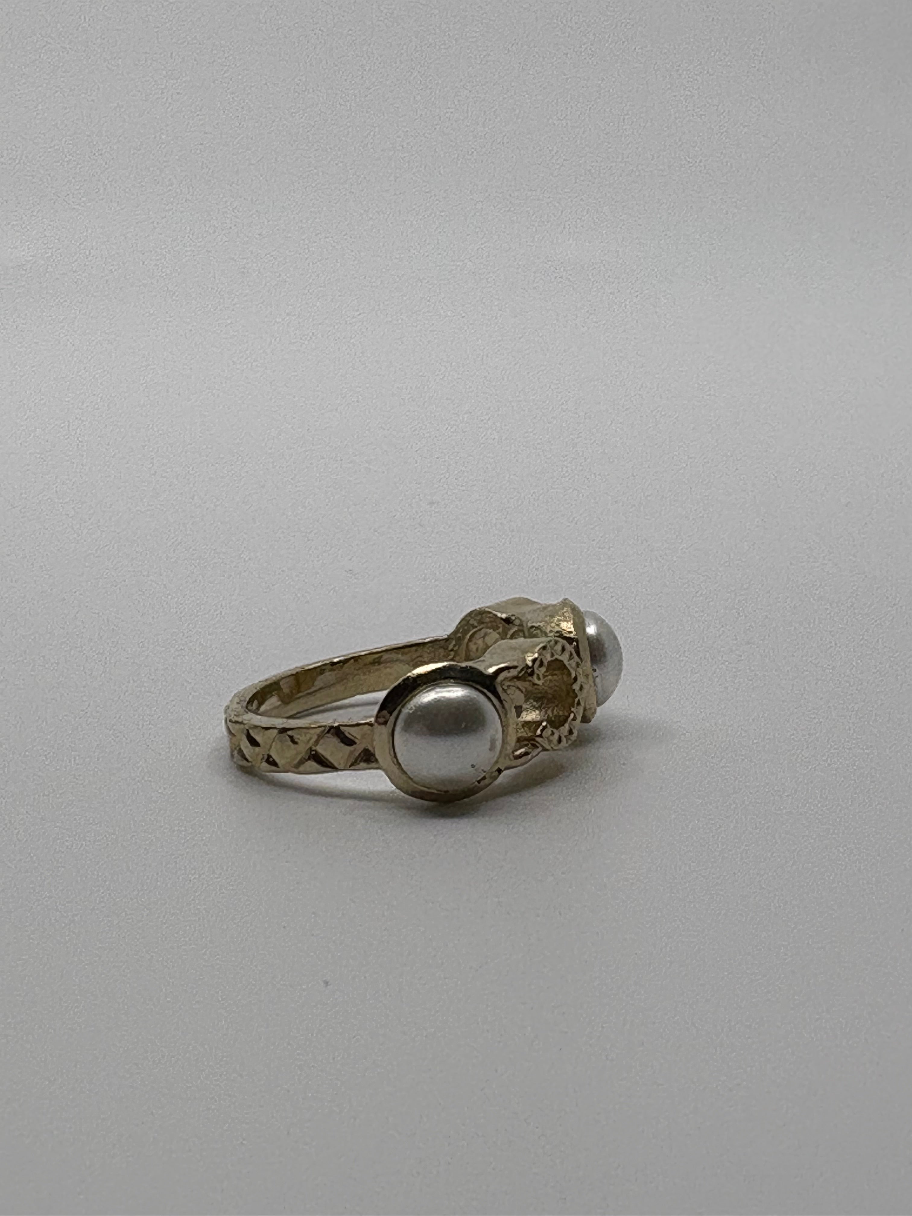 Chanel Ring Gold Tone with Pearl Pre-Owned