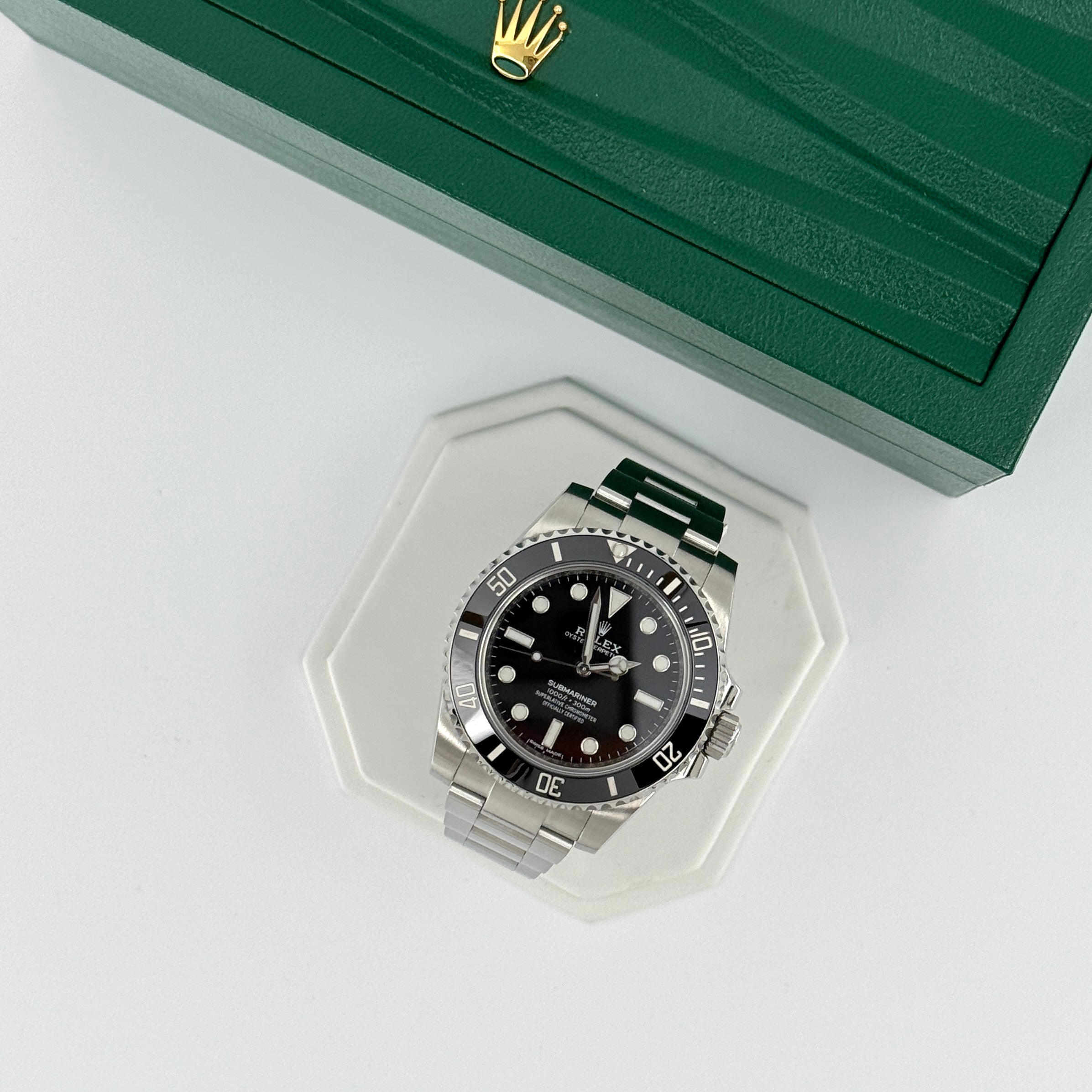 ROLEX Submariner No Date 114060 | Oystersteel | Pre-Owned