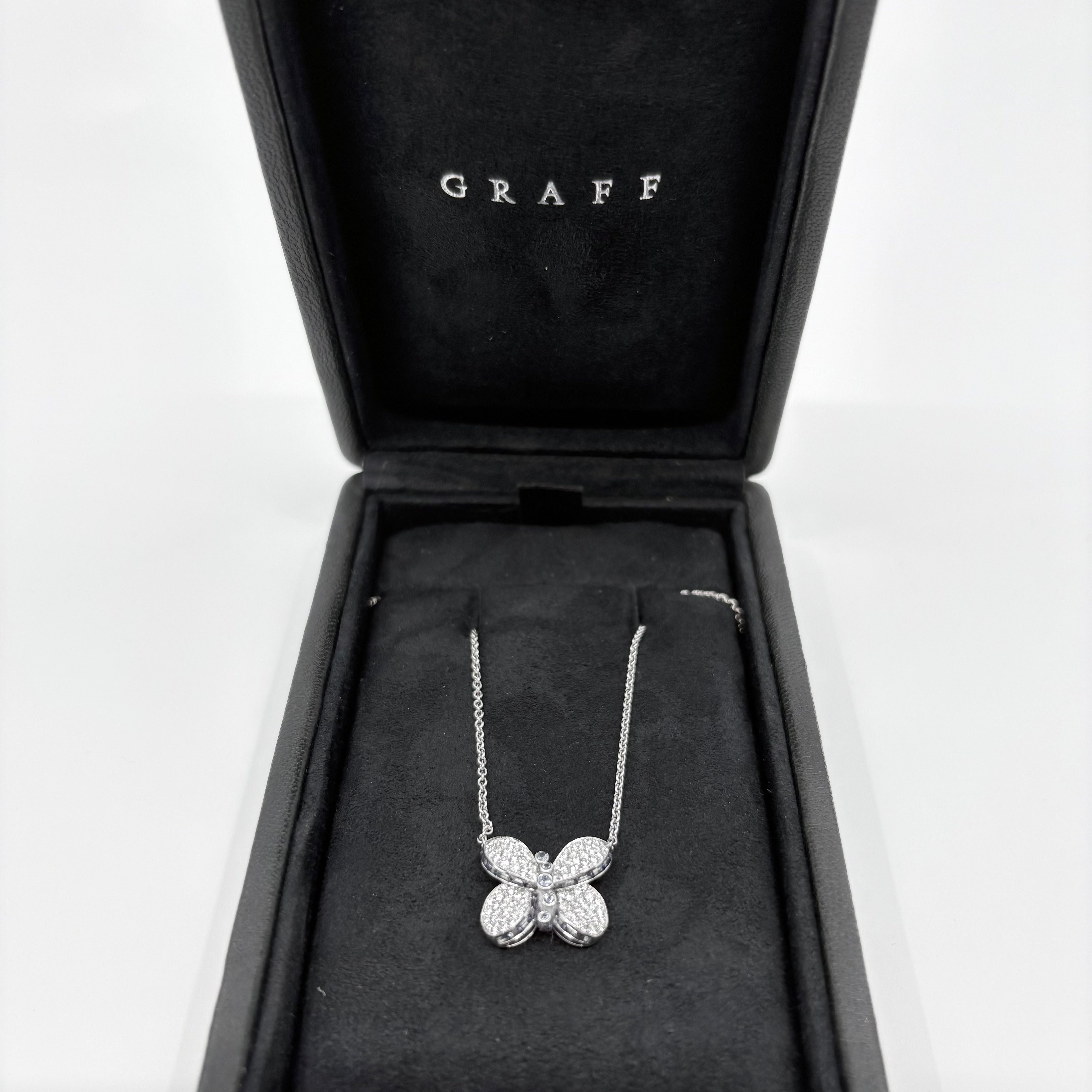 Graff Butterfly Pendant White Gold Pre-Owned