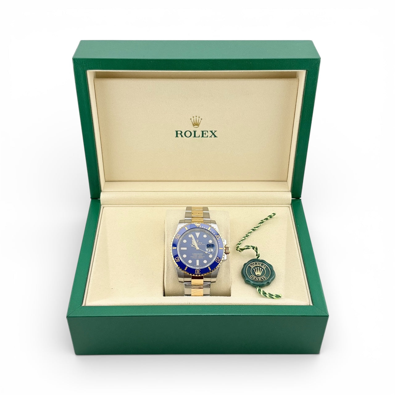 Rolex Submariner Date Bluesy 116613LB Pre-Owned Mint Apr 2019