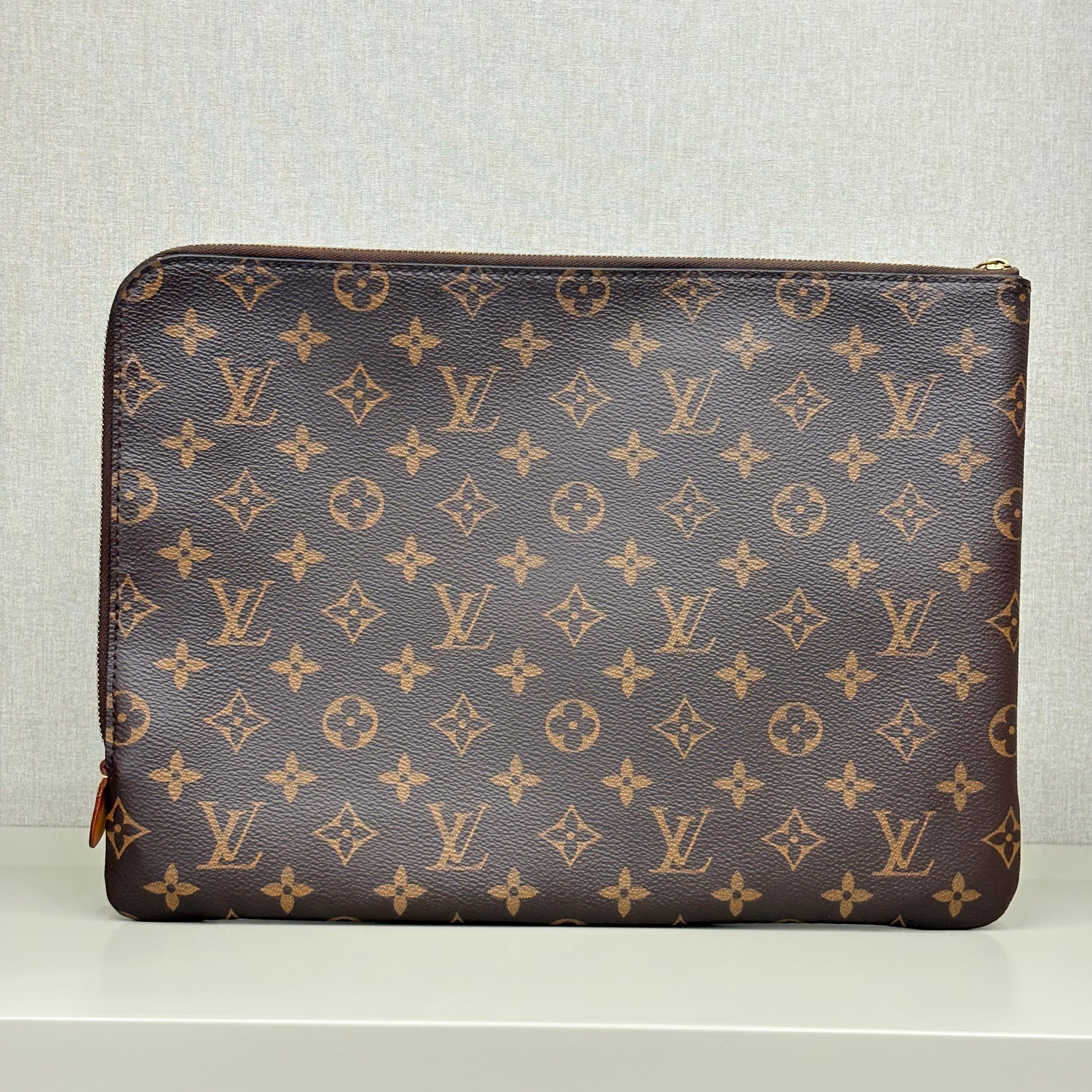 Louis Vuitton Etui Voyage MM Monogram Pre-Owned