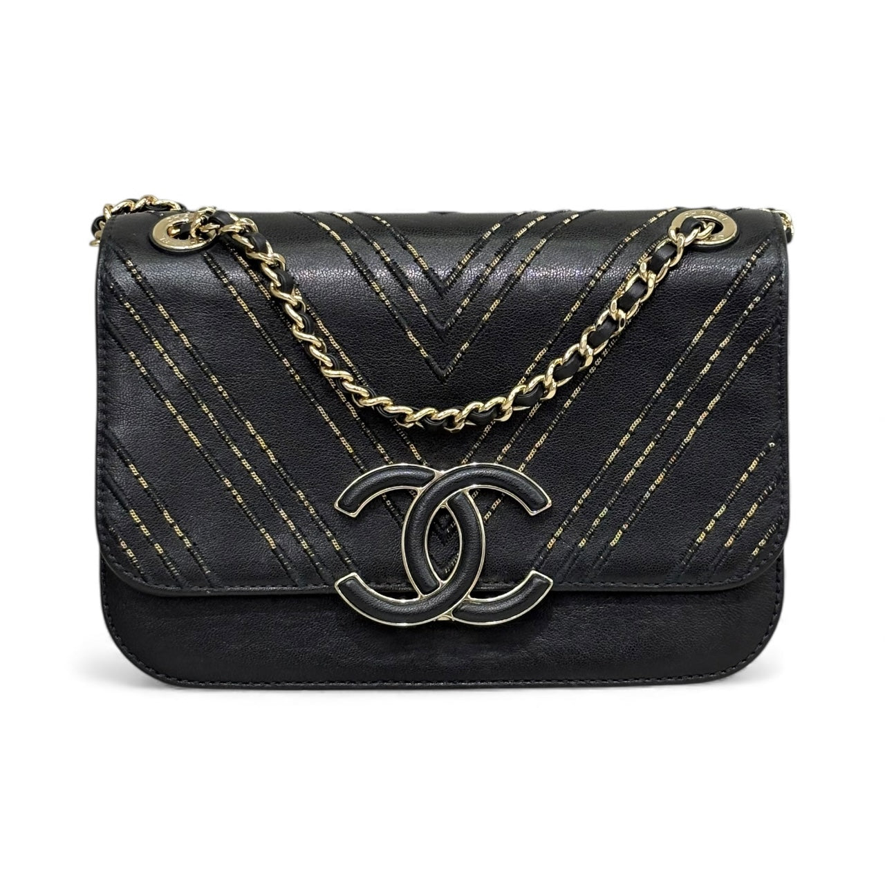 Chanel Chevron Quilted Chain Detail Flap Bag