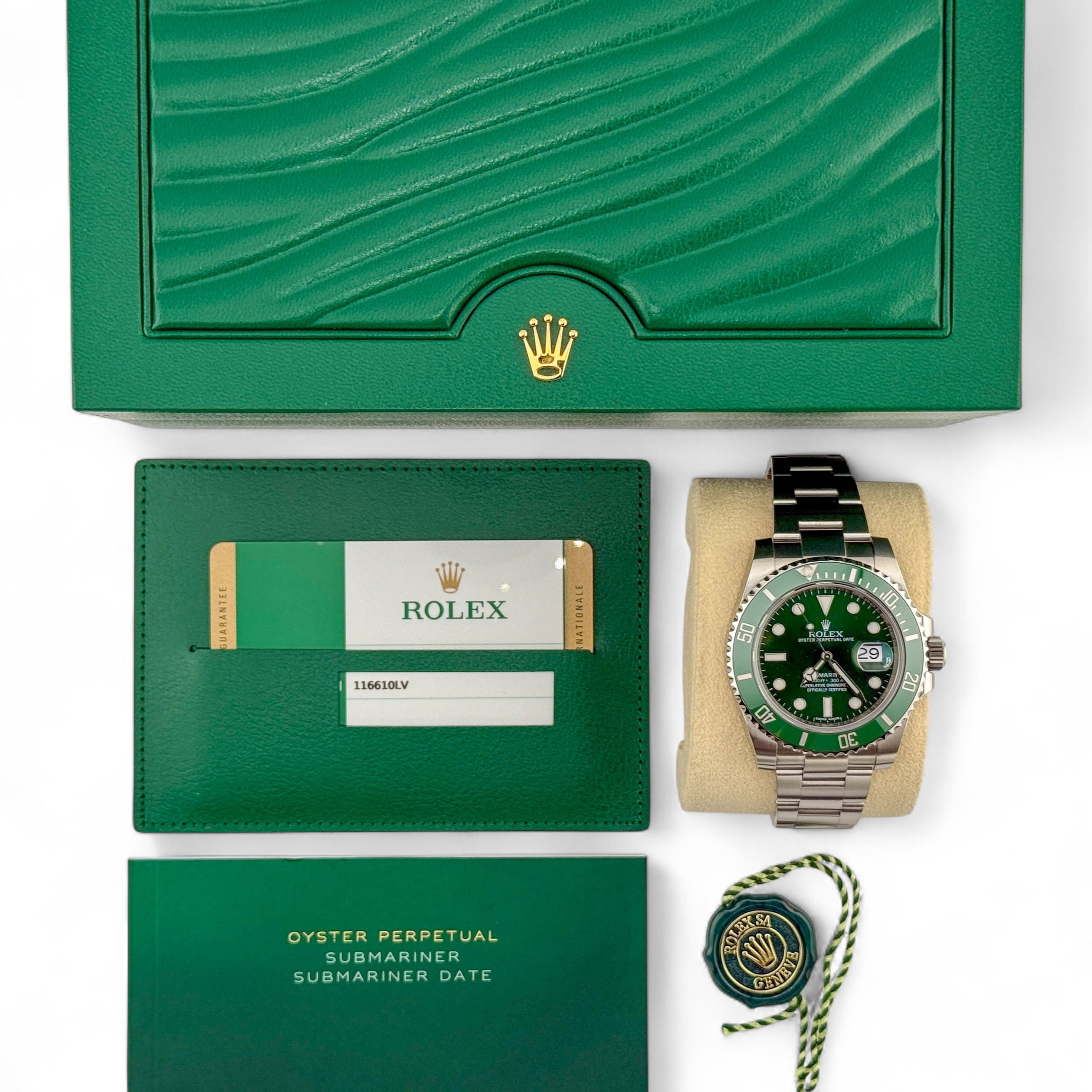 Rolex Submariner Date “Hulk” 116610LV Pre -Owned Excellent