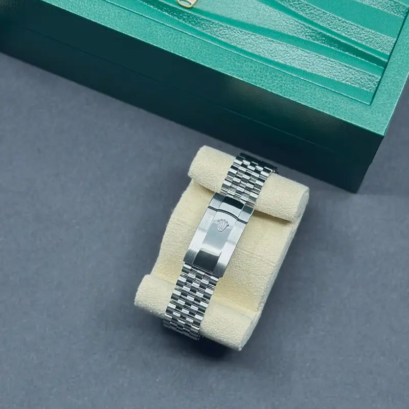 Rolex Datejust 41 – Ref. 126334 | Light Blue Dial | Fluted Bezel | Jubilee | 2024 | New